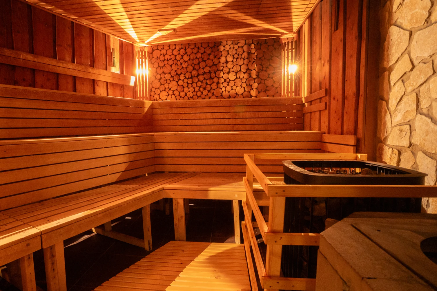 Horúca sauna s vedrom